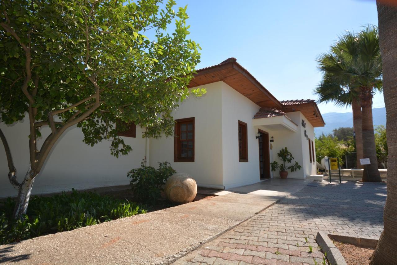 Saray Hotel Ölüdeniz Esterno foto